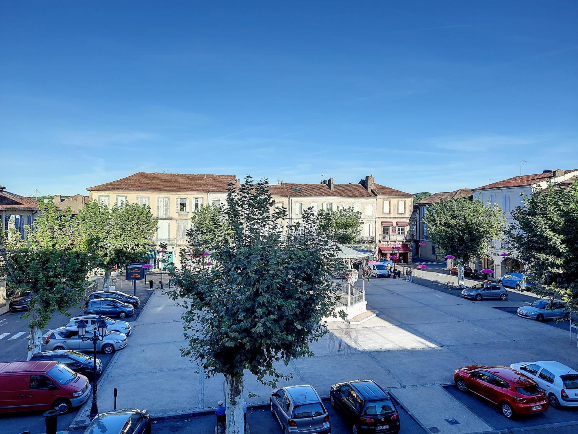 Apartment Le Carilloun